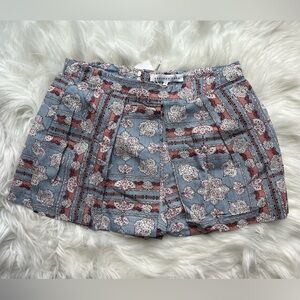 🆕 Endless Rose Women’s Blue Print Casual Shorts Skort Lined Pleated Size L